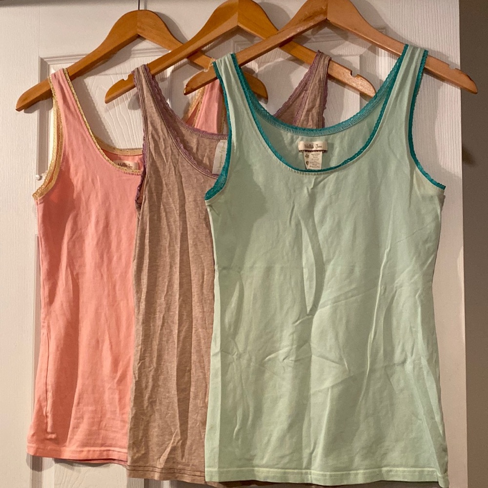 Bundle of 3 Matilda jane shirts